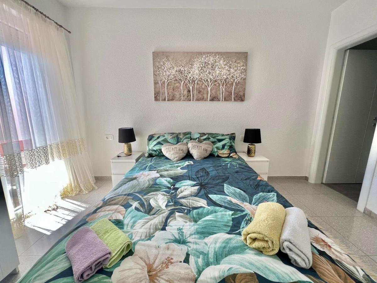 Apartmani Ana ドラマリ エクステリア 写真