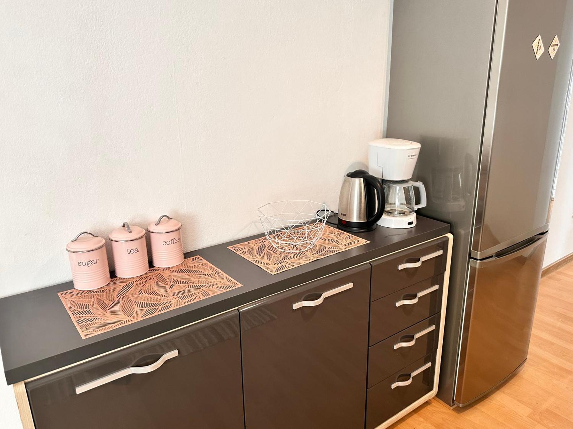 Apartmani Ana ドラマリ エクステリア 写真